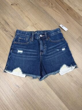 Old Navy Girl’s High-Rise Built-In Tough Distressed Denim Cutoff Shorts. Size 10